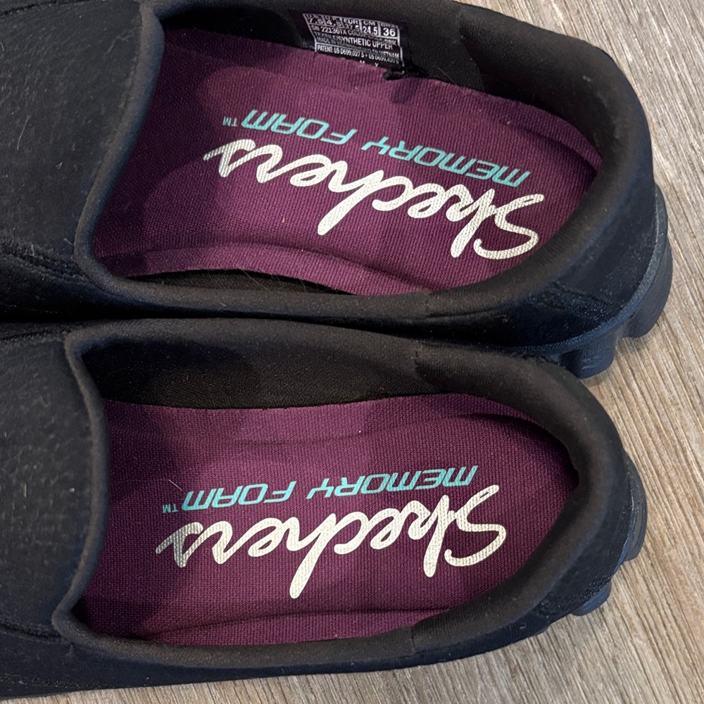 NEW Skechers Black Slip-On Sneakers - Picture 5 of 8